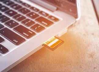 4 Methods to Format SD Card | Solutions to Fix SD Card Corruption Error